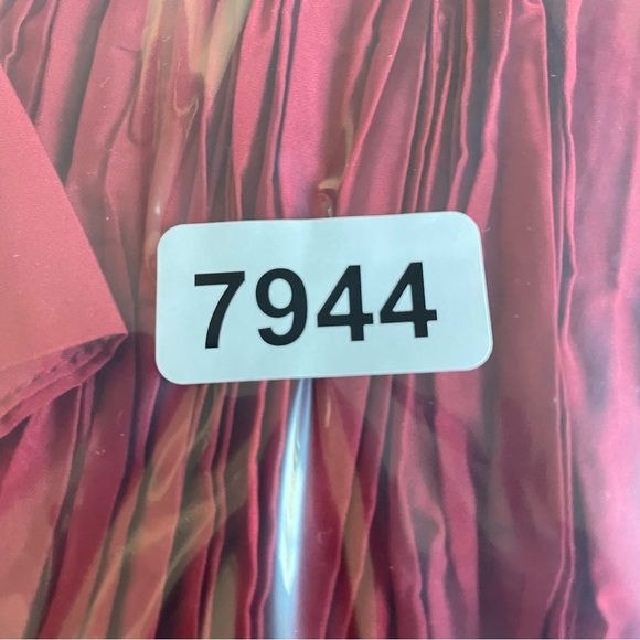 Alexie Marilou red pleated v-neck fit flare dress 37944 - Picture 2 of 16